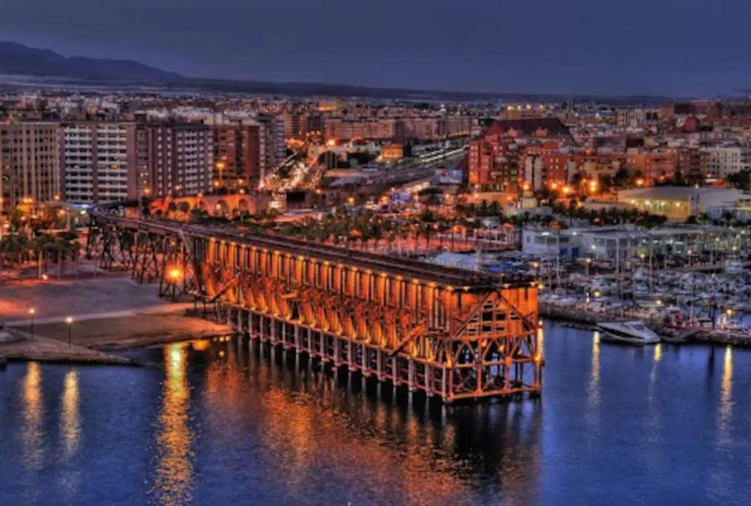 Expoholidays-Rueda Lopez Apartamento De Lujo Almería Zewnętrze zdjęcie